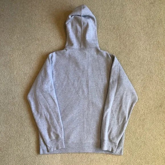 Supreme Small Box Logo Jacket. 2018. Men's Large.
